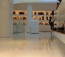 Resin flooring RESIFAN®tertiarysmoothwaxed concrete look