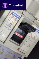 AC circuit breaker TemBreak 2modularmolded casedraw-out