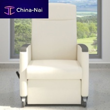 Manual chemotherapy chair Jordan Active3-sectionon castersadjustable backrest