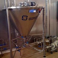 Dairy product fermenter